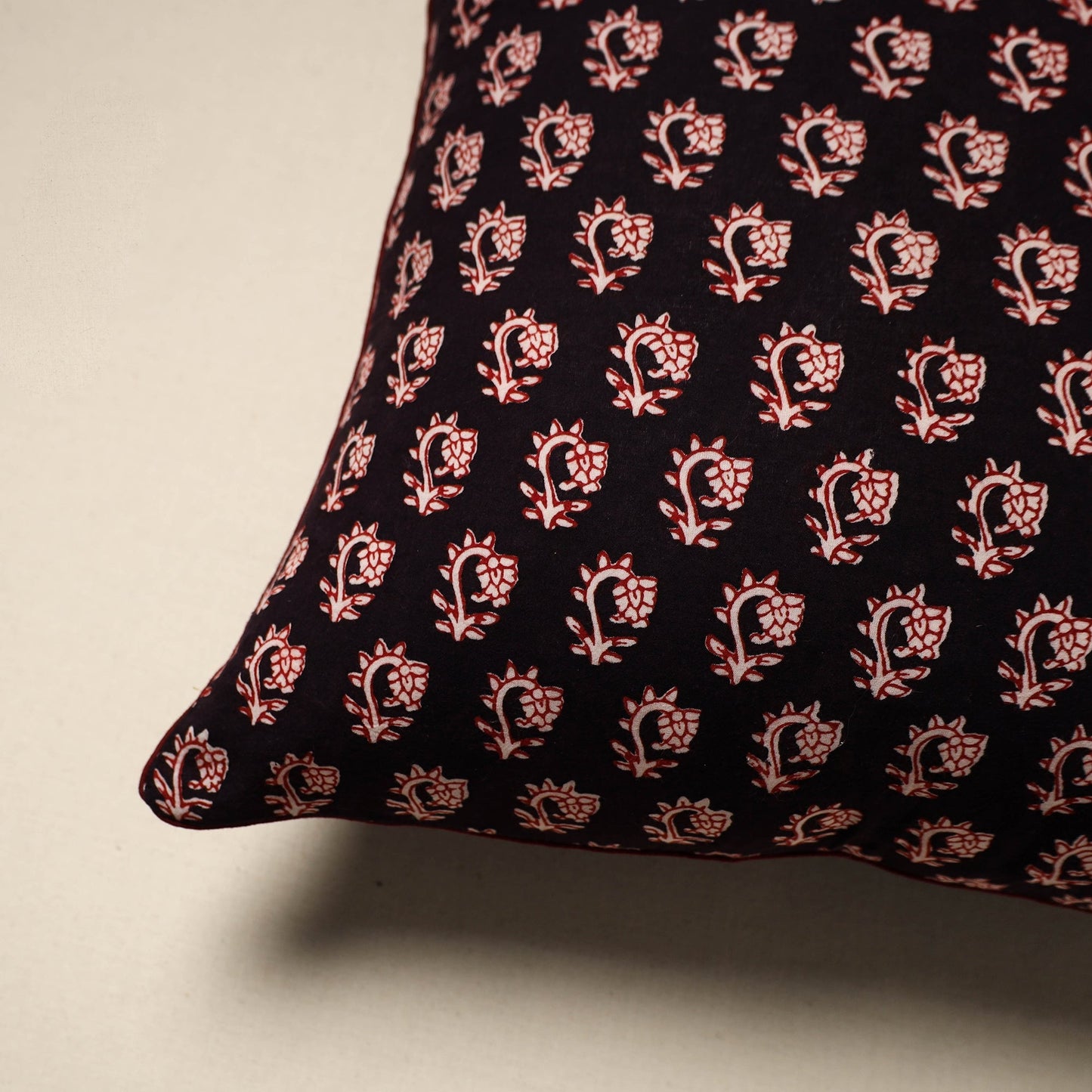 Bagh cotton cushion cover 86 - handcrafted