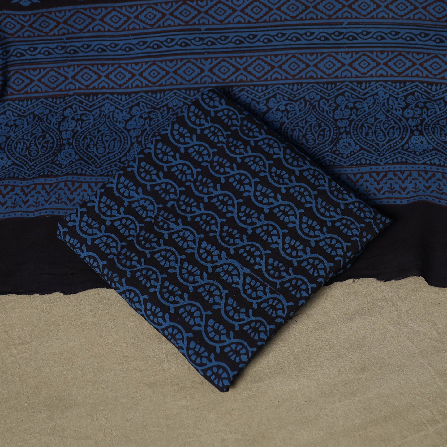 Bagh hand block print natural dyed cotton 3pc unstitched