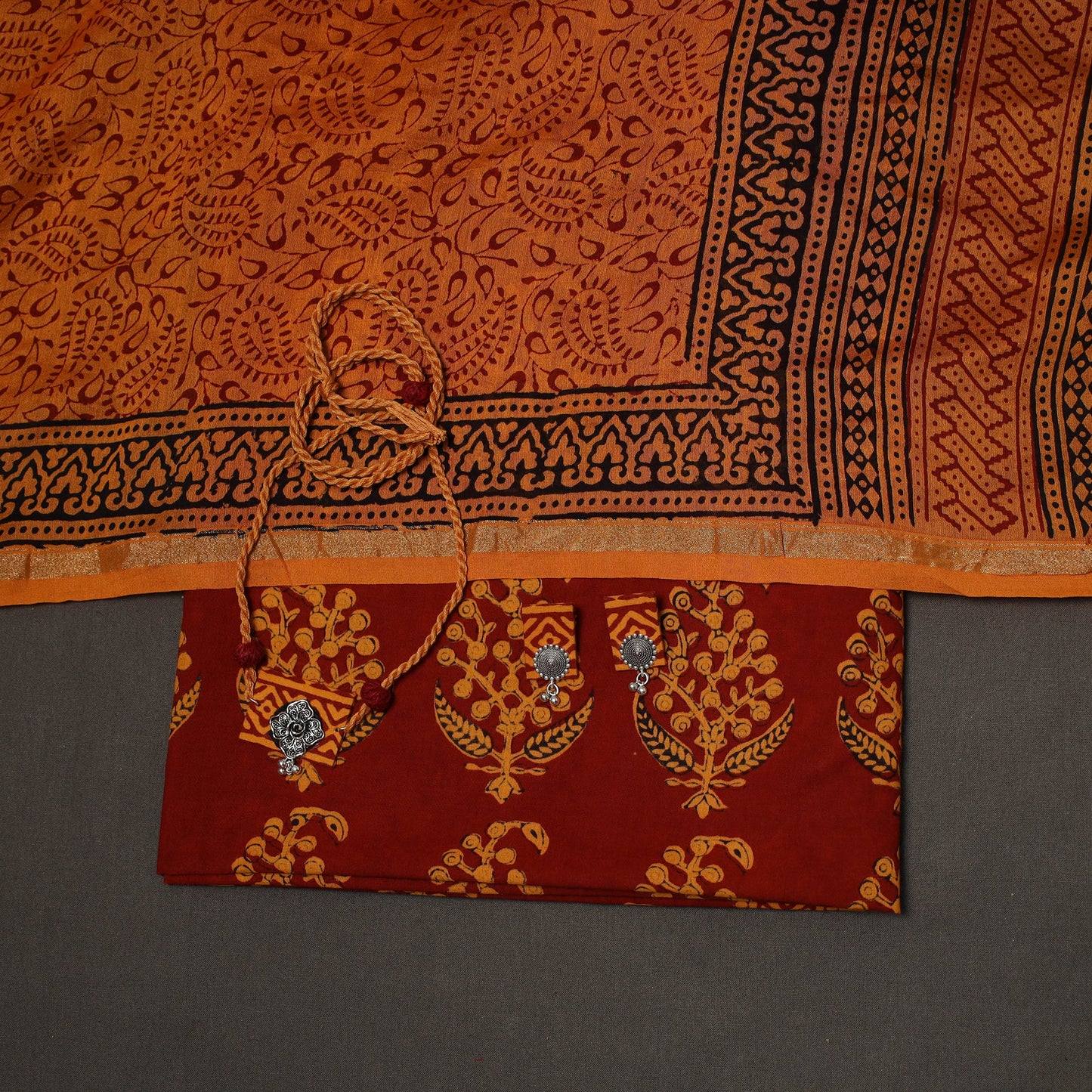 Bagh hand cotton 2pc unstitched dress material