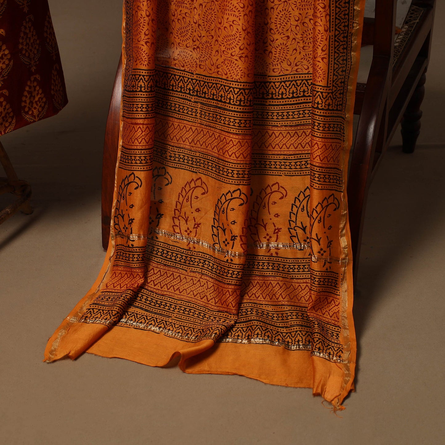 Bagh hand cotton 2pc unstitched dress material