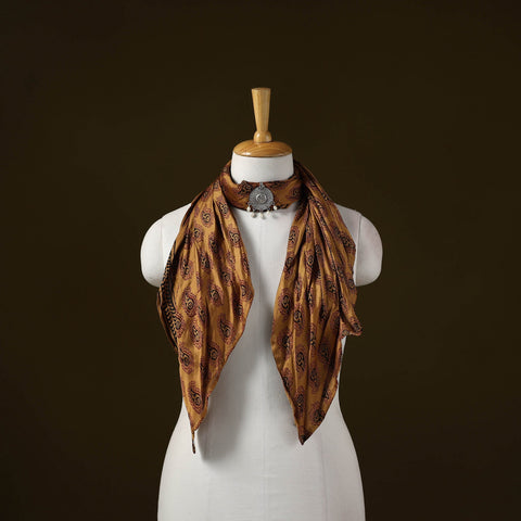 Bagh modal silk pendant necklace scarf 68 - handcrafted