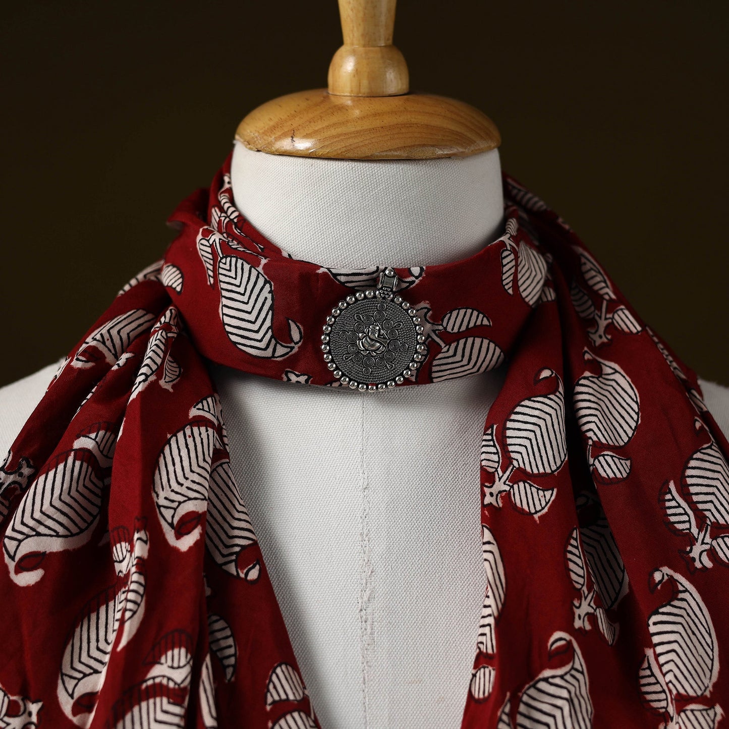 Bagh modal silk pendant necklace scarf 91 - handcrafted