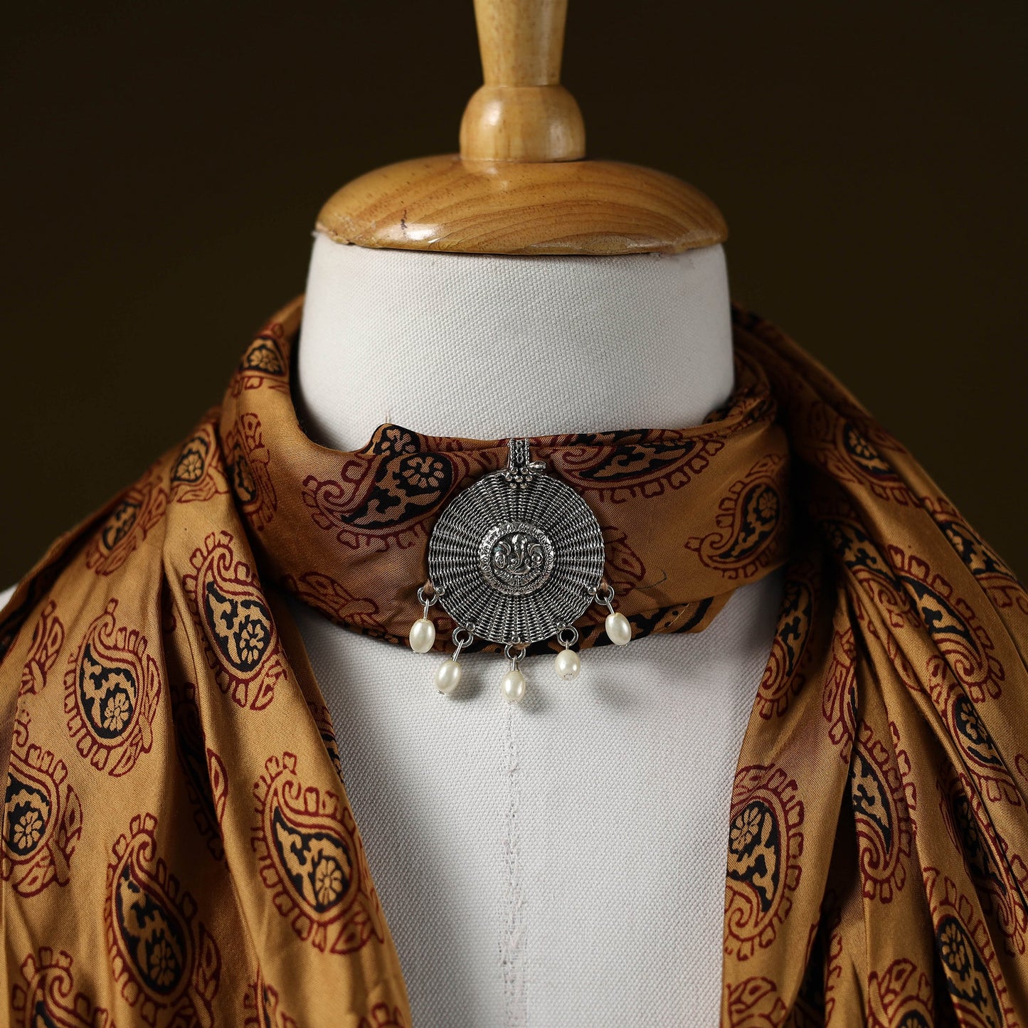 Bagh modal silk pendant necklace scarf 68 - handcrafted