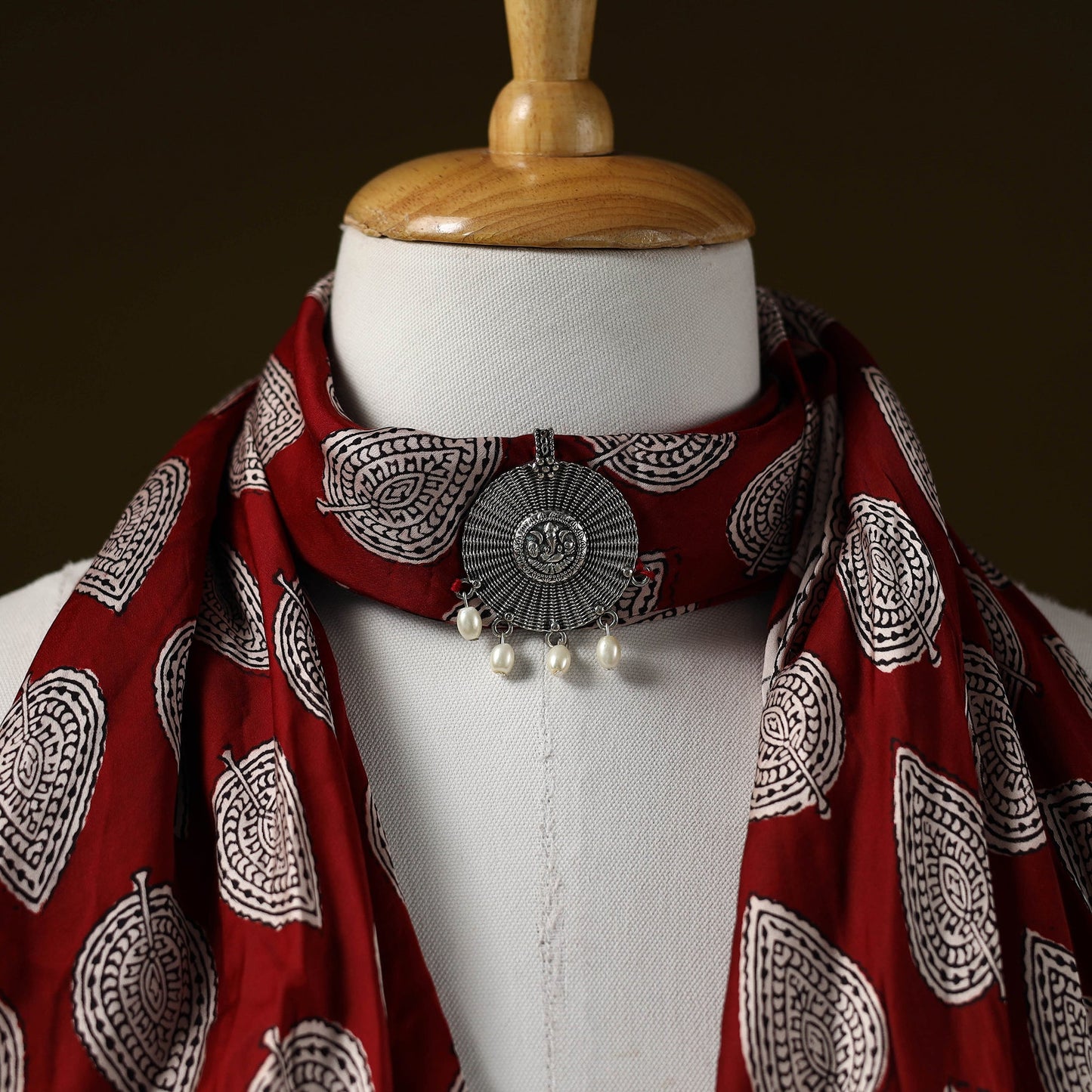 Bagh modal silk pendant necklace scarf 72 - handcrafted