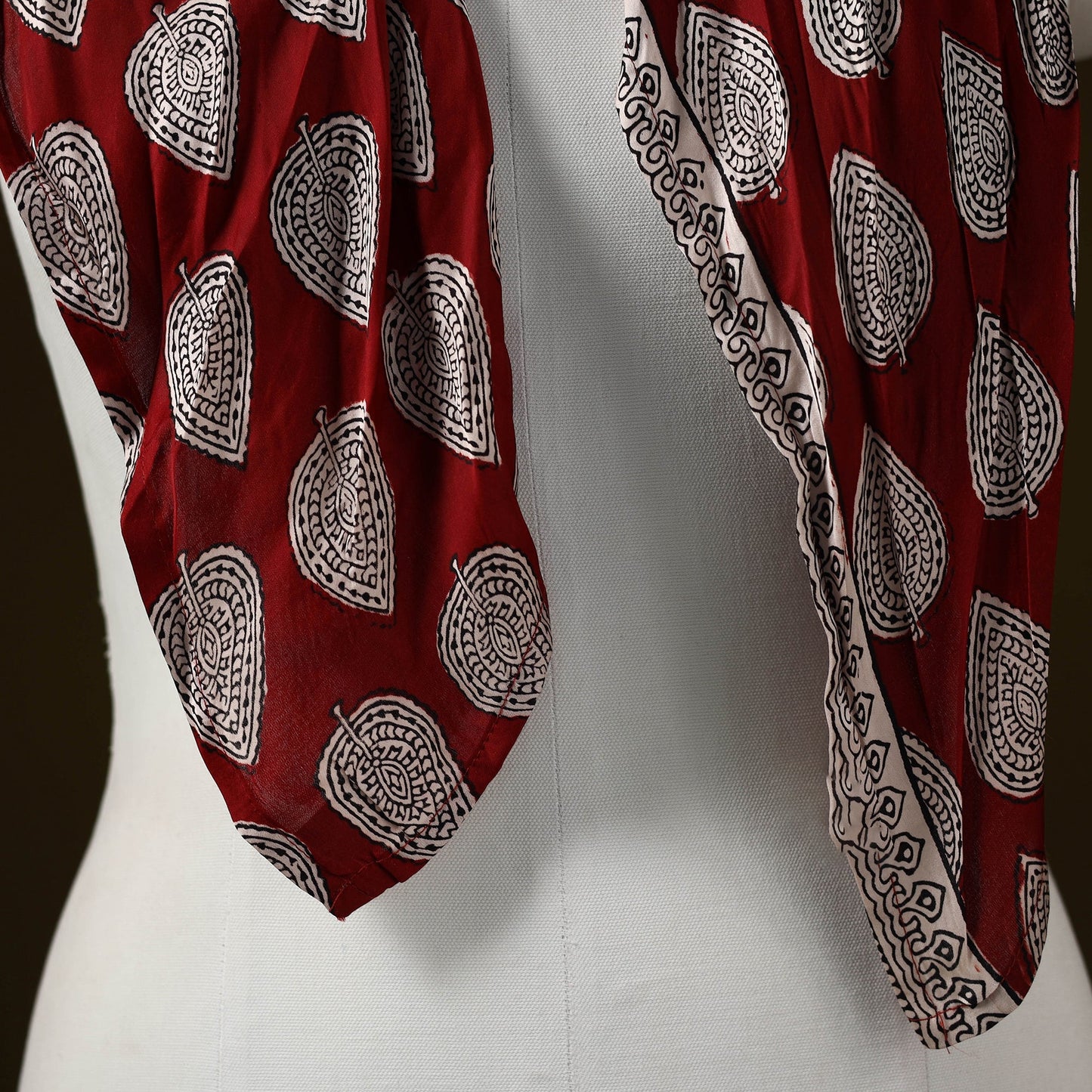 Bagh modal silk pendant necklace scarf 72 - handcrafted