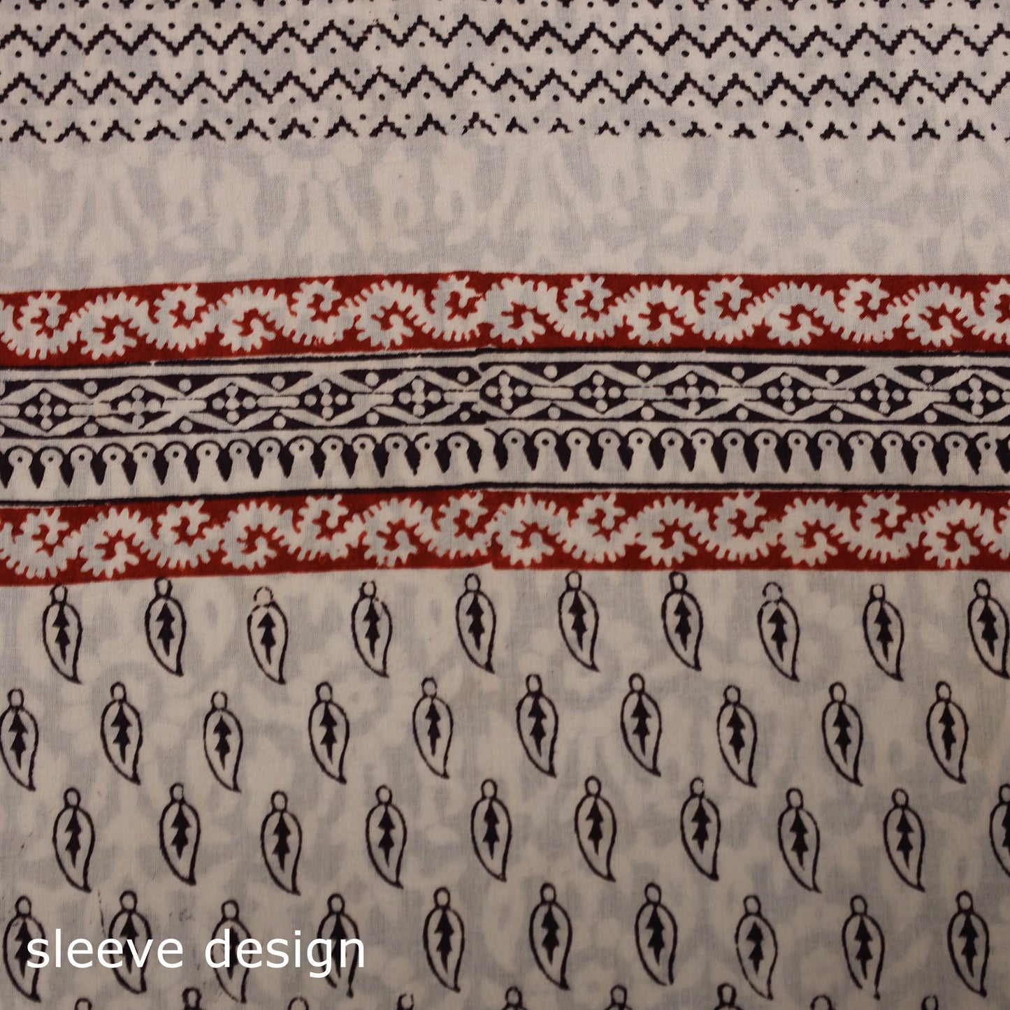 Bagh natural dyed cotton unstitched kurta material (2.95m)