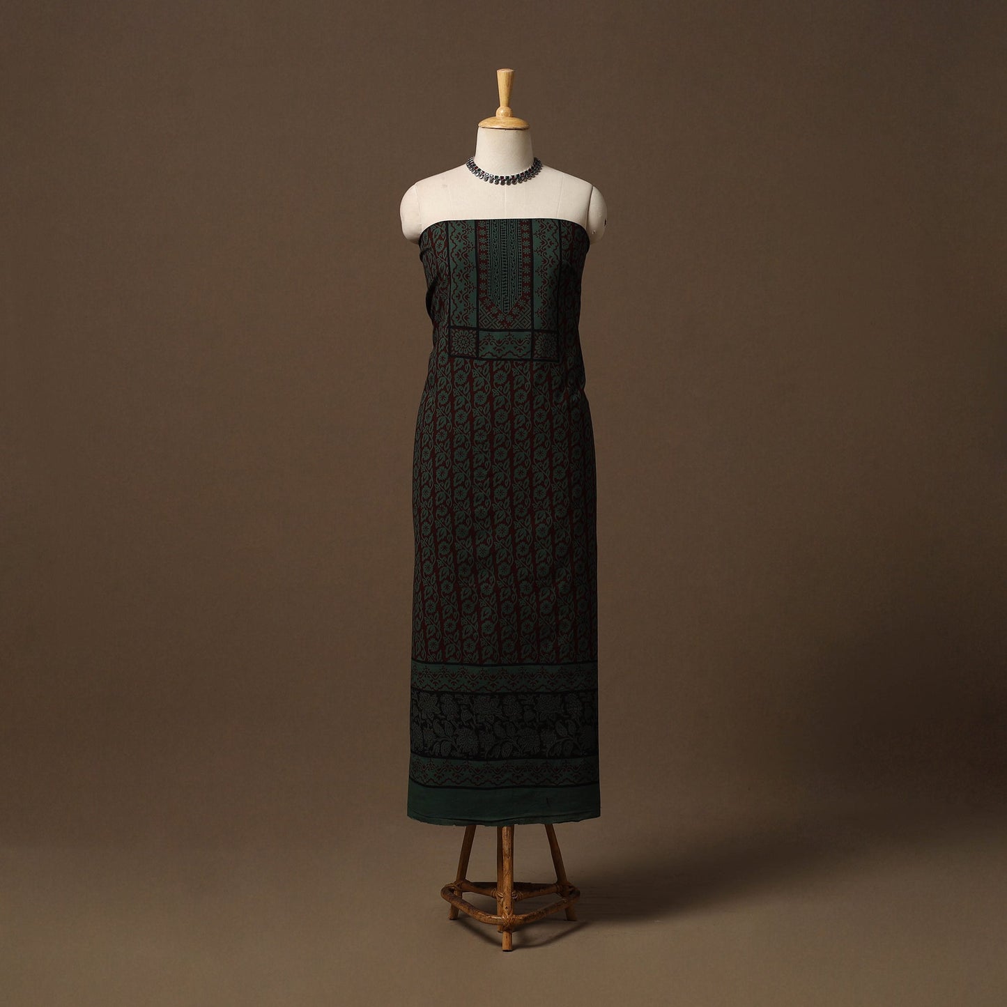 Bagh natural dyed cotton unstitched kurta material (3m) 04