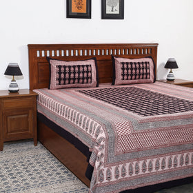 Buy Bagh Block Printed Cotton Bedcover Online l iTokri.com