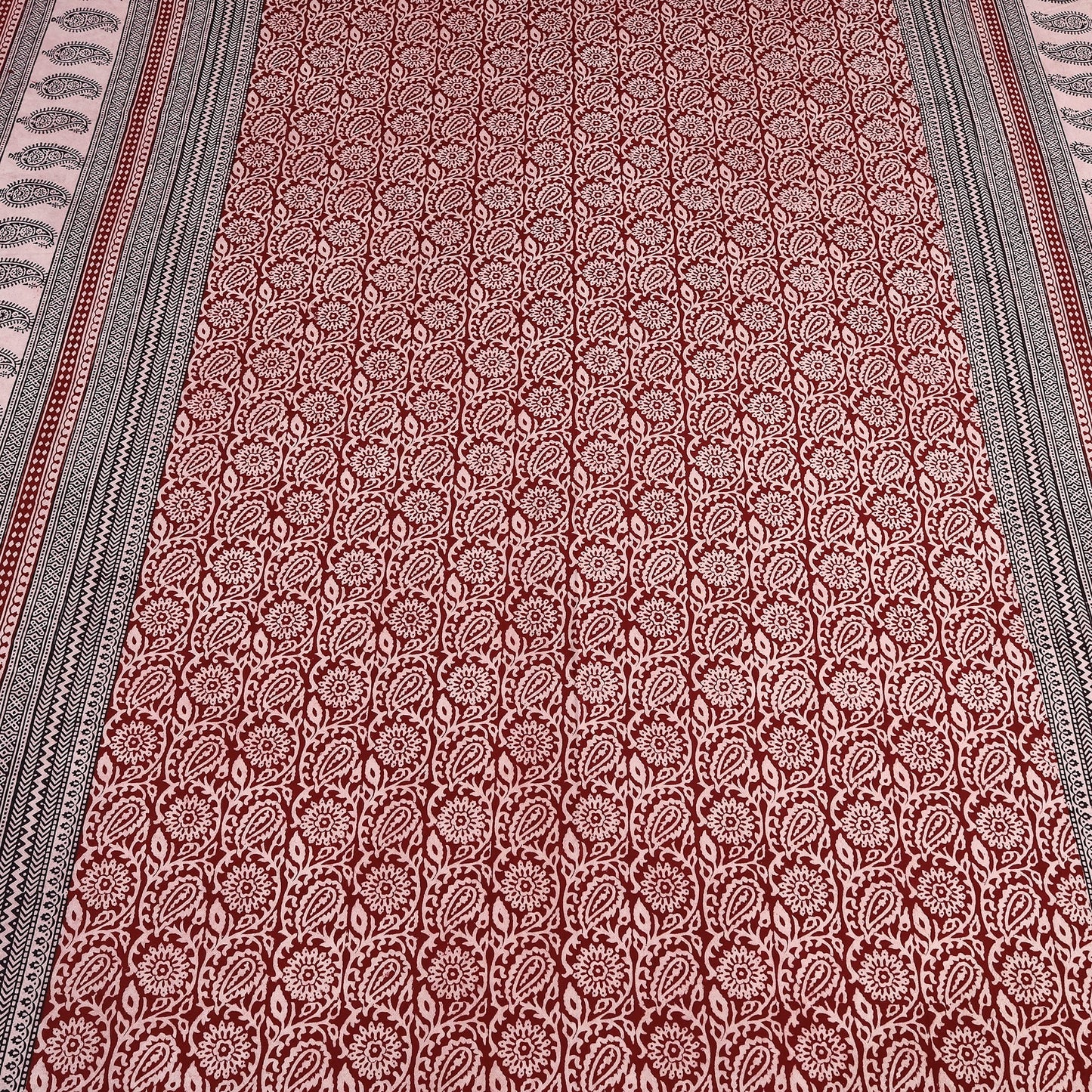 Buy Bagh Block Printed Cotton Bedcover Online l iTokri.com