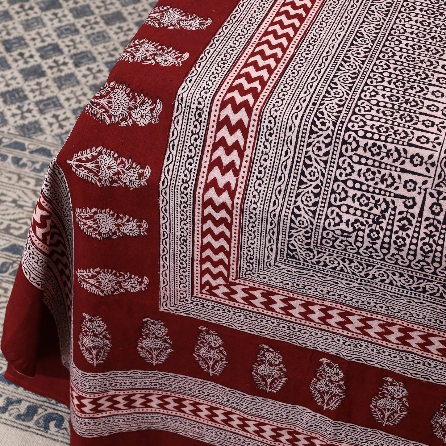 Buy Bagh Block Printed Cotton Bedcover Online l iTokri.com