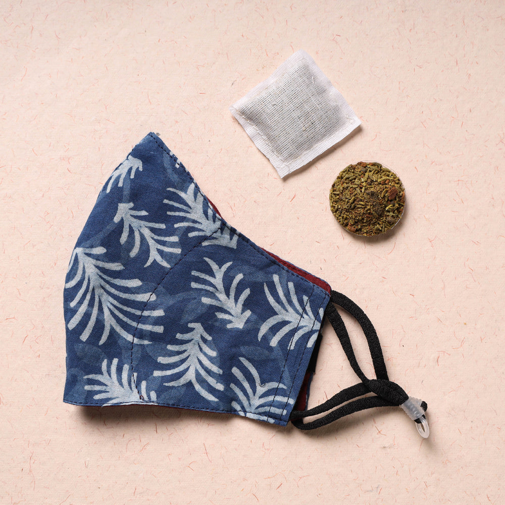  Bagru Block Print Cotton 3 Layer Snug Fit Face Cover with Herb Pocket r 
