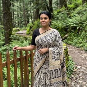 Off White Bagru Hand Block Print Pure Mul Cotton Ready To Wear Saree, draped and worn by a woman, AI visual of the saree, iTokri