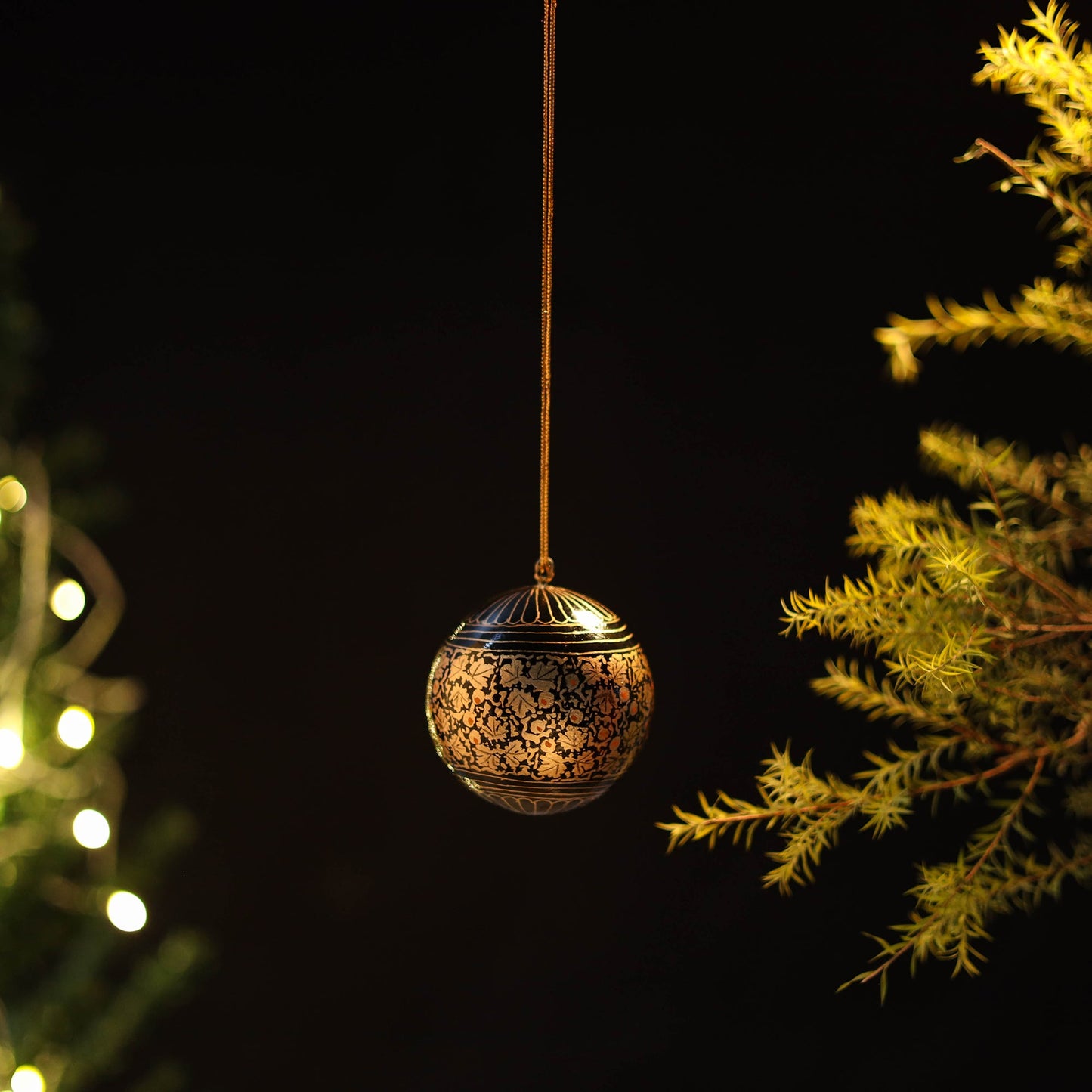 Ball - kashmir handpainted christmas ornament 13