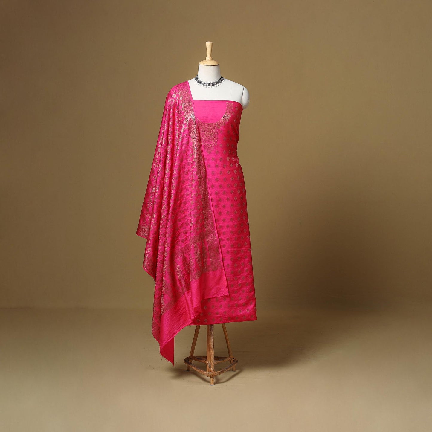 Banarasi silk zari work 3pc unstitched dress material 11