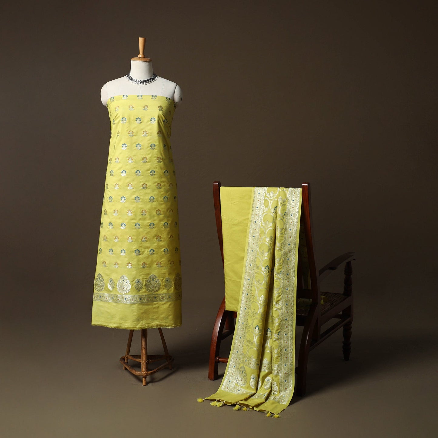 Banarasi weaving chiniya silk 3pc unstitched dress material