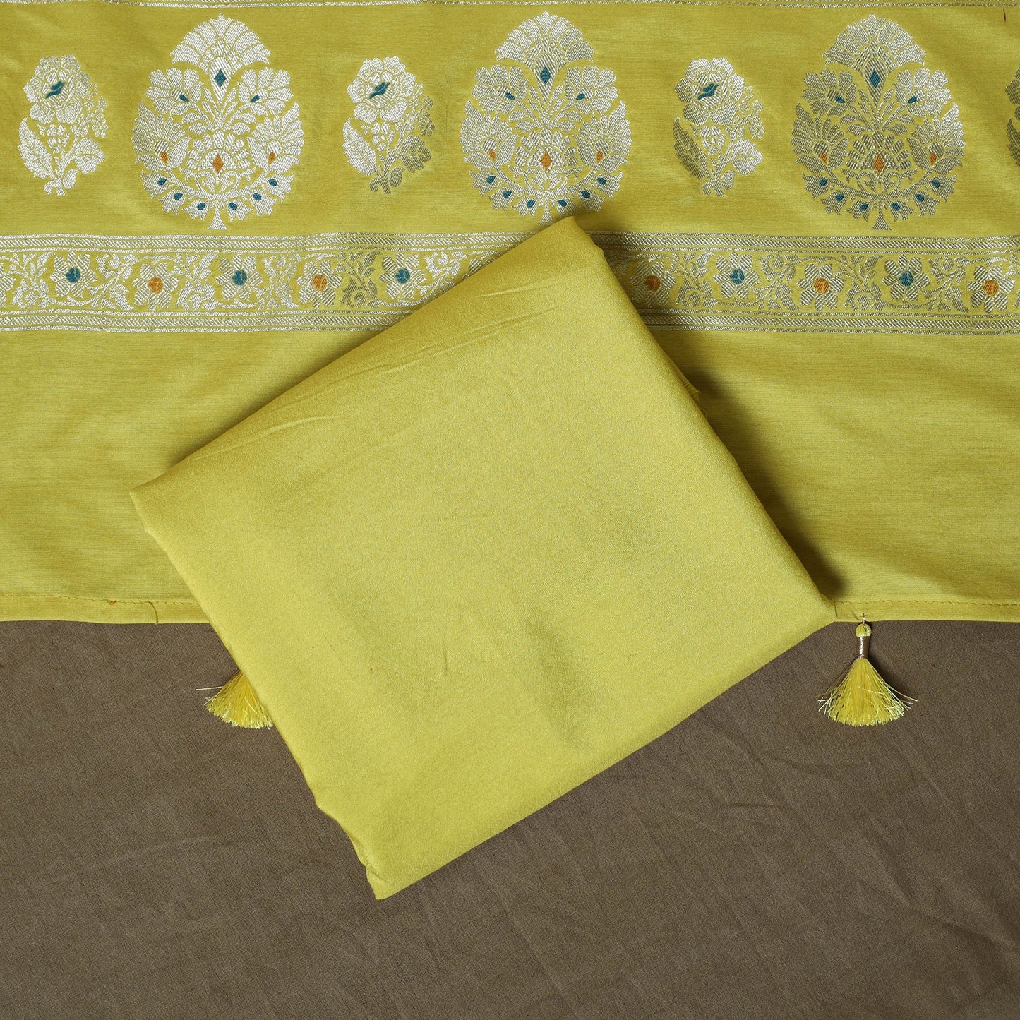 Banarasi weaving chiniya silk 3pc unstitched dress material