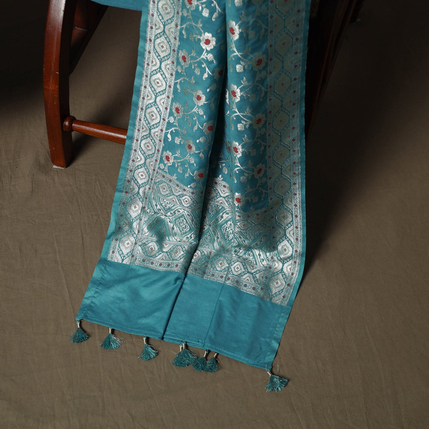Banarasi weaving chiniya silk 3pc unstitched dress material