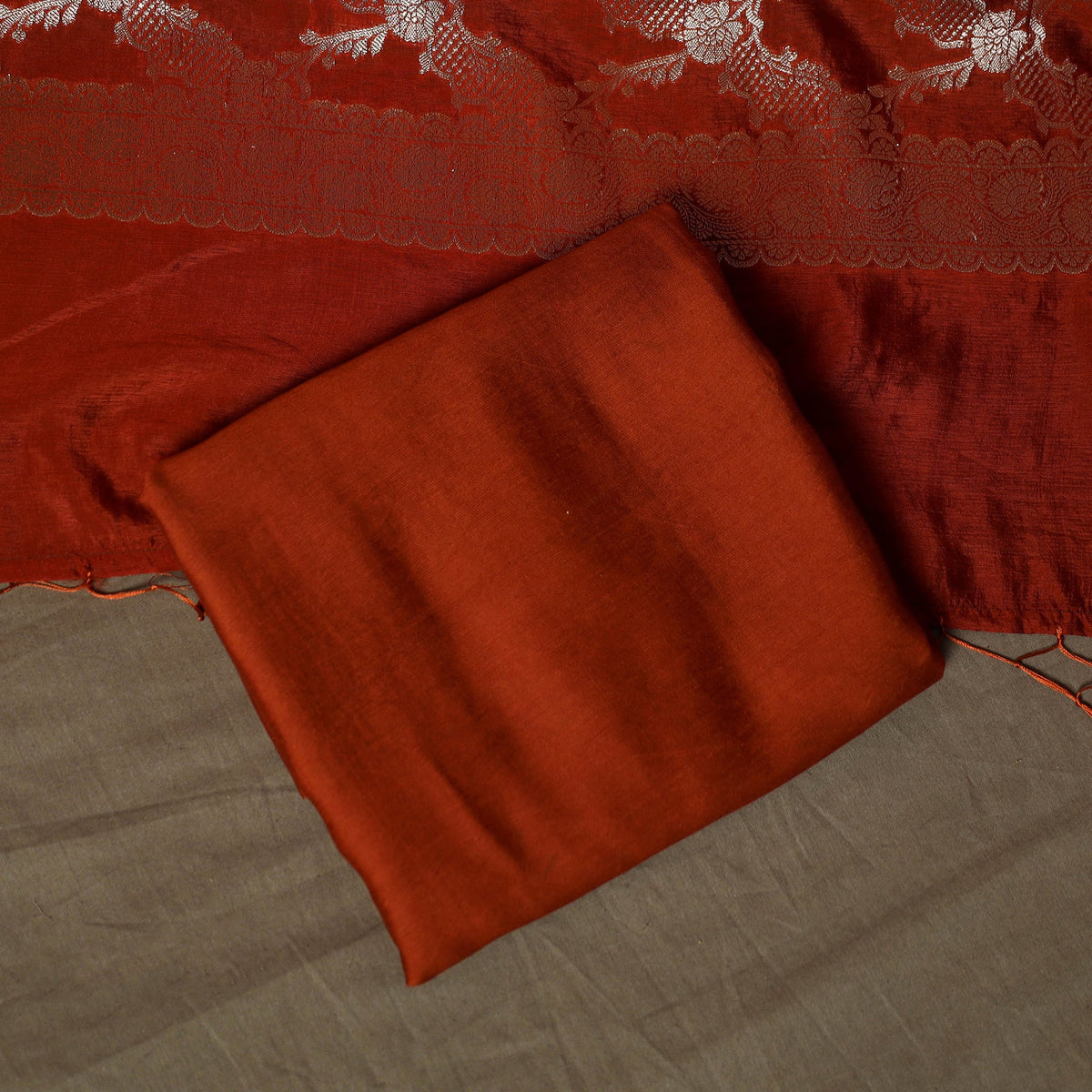 Banarasi weaving silk 3pc unstitched dress material suit