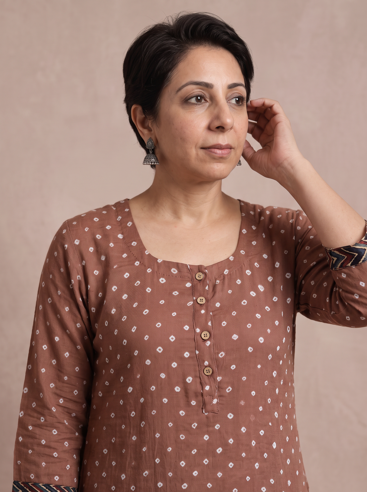 Brown Bandhani Cotton Dots Kurta, front view, brown cotton, small white ringed dots, AI visual of the kurta, iTokri