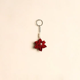 Beaded fabart flower keychain 04 - handcrafted