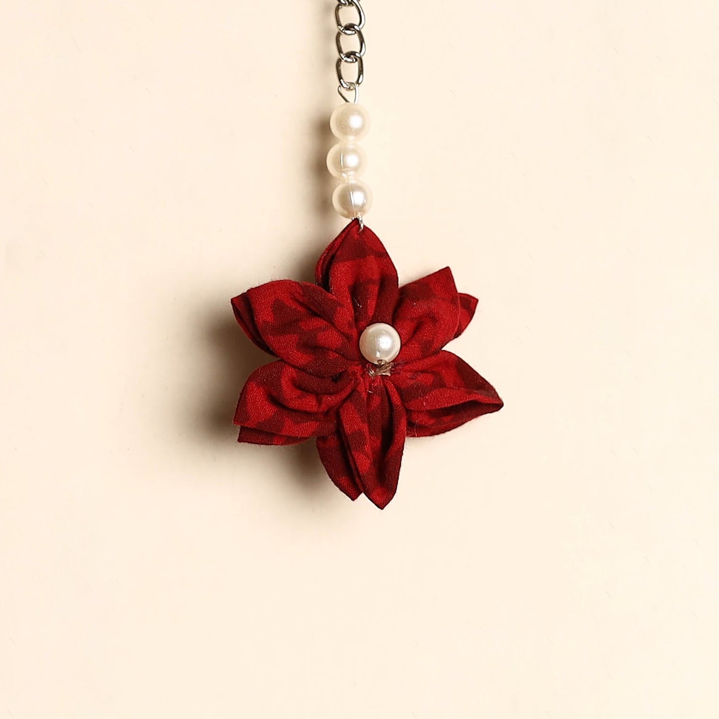 Beaded fabart flower keychain 04 - handcrafted