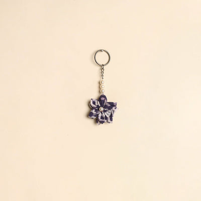Beaded fabart flower keychain 07 - handcrafted