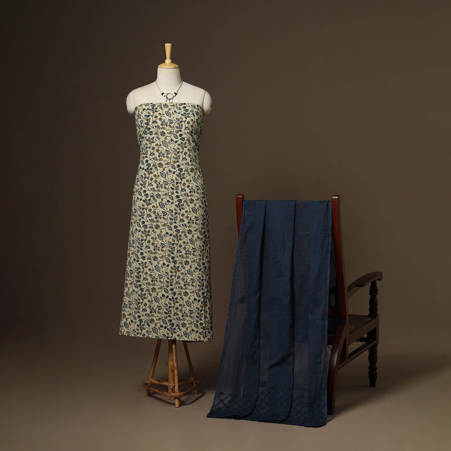 2pc cotton unstitched dress material with jewellery set 17