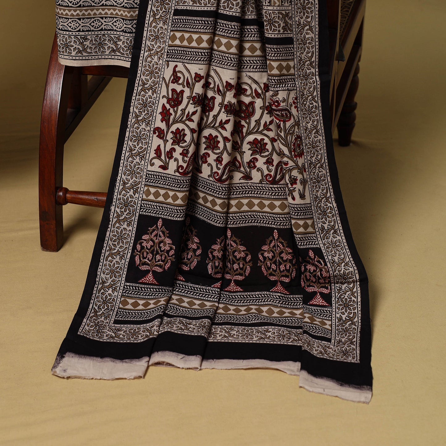 Beige - 3pc cotton unstitched bagh dress material