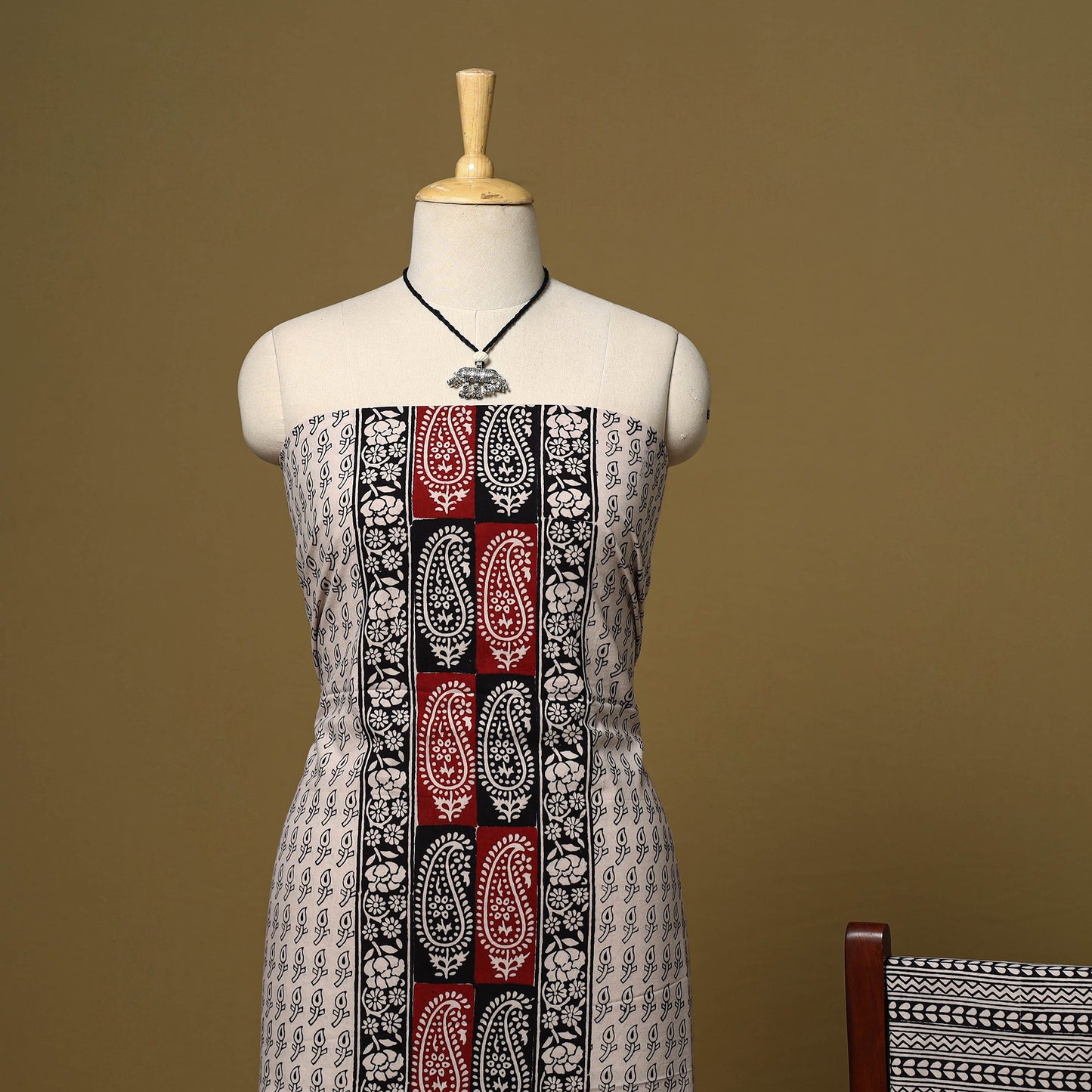 Beige - 3pc cotton unstitched bagh dress material