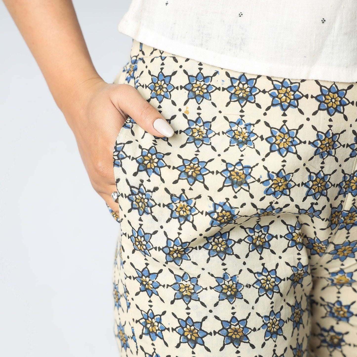 ajrakh pant