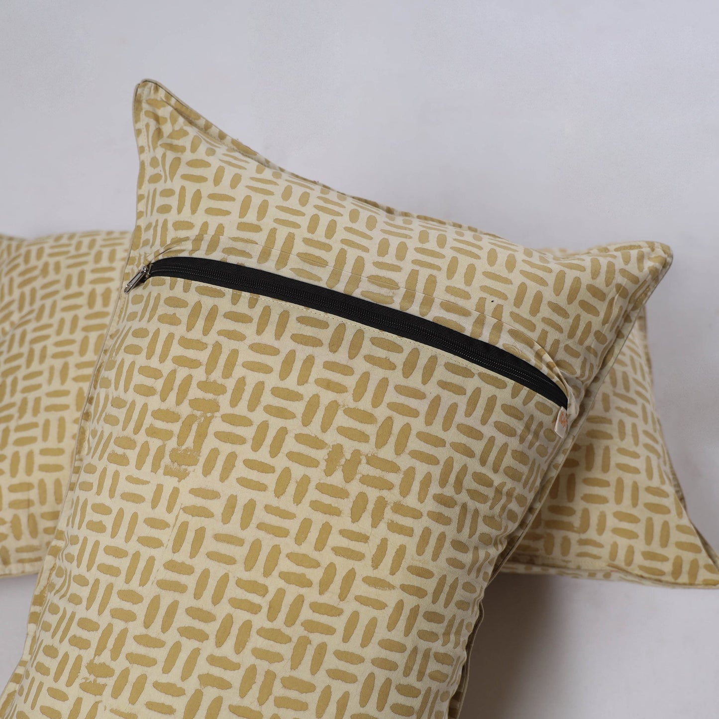 Akola hand block print pillow cover (set of 2) 17