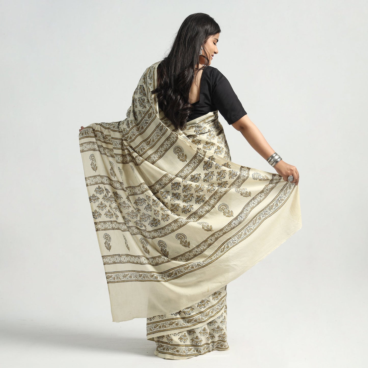  Akola Hand Block Printed Cotton Saree 