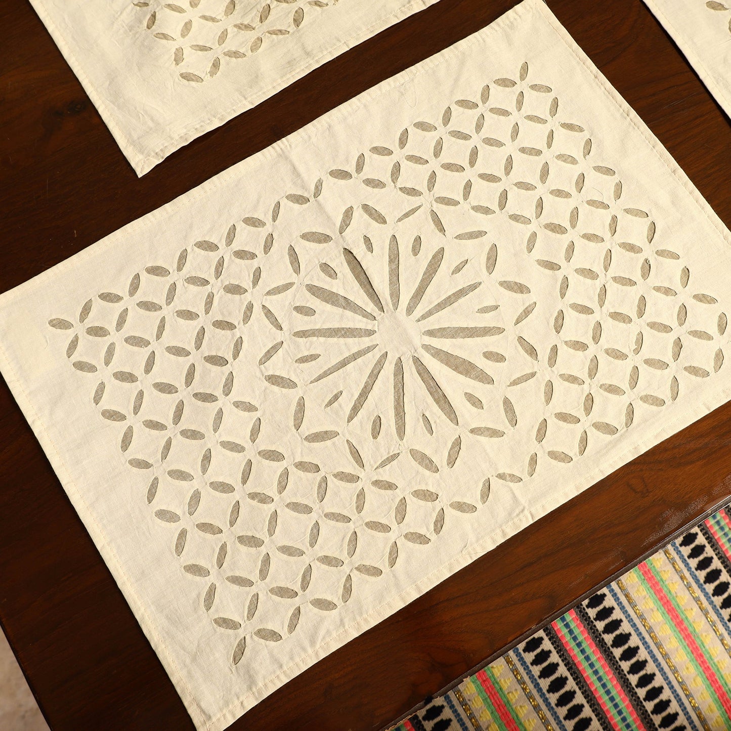 Beige Applique Cotton Table Runner with Table Mat Set