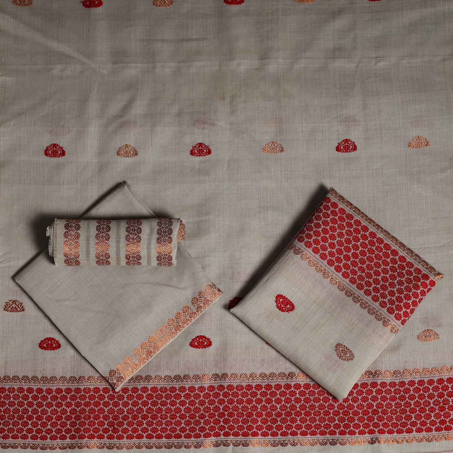 Assam handloom silk cotton mekhela chador with blouse piece