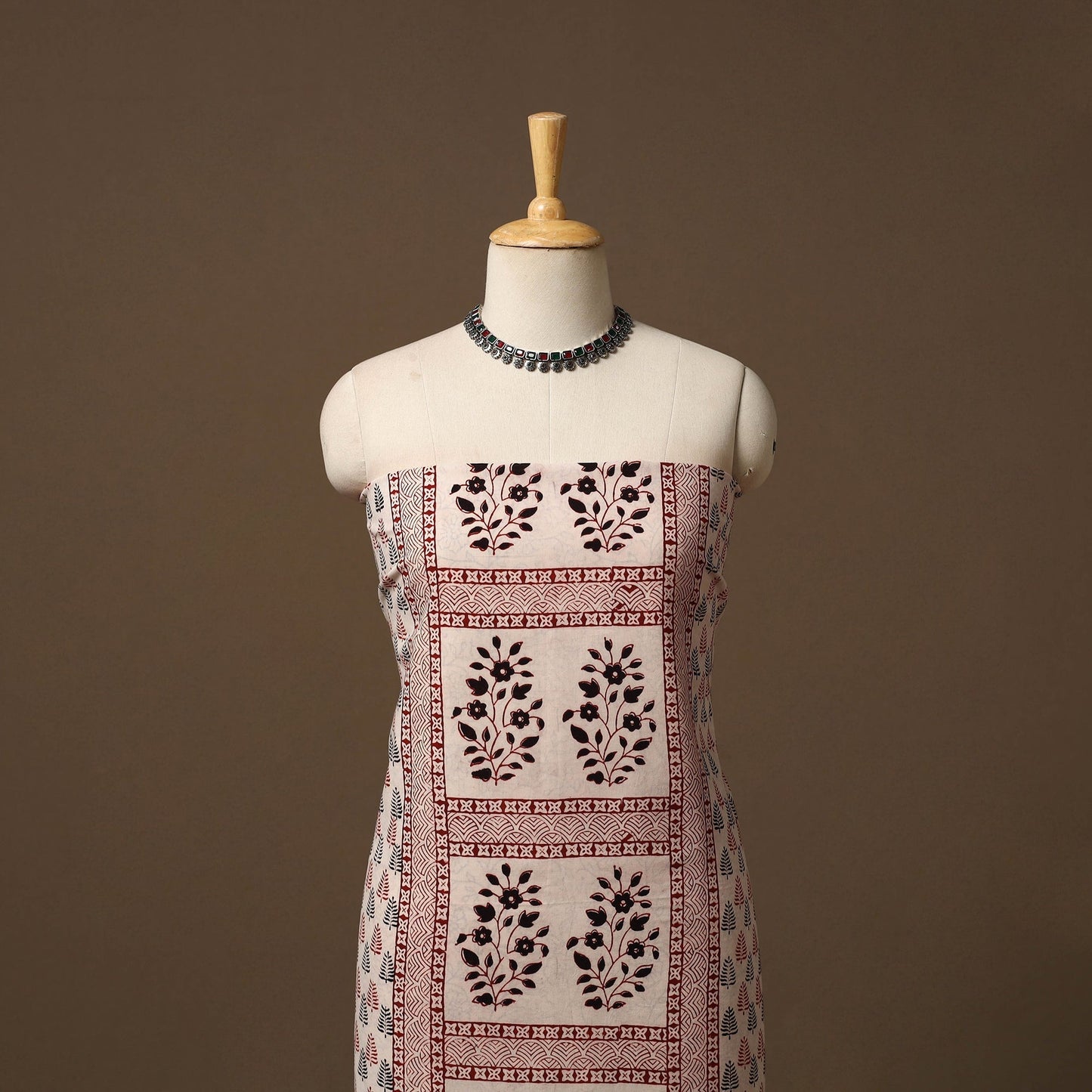 Bagh natural dyed cotton unstitched kurta material (3m) 14