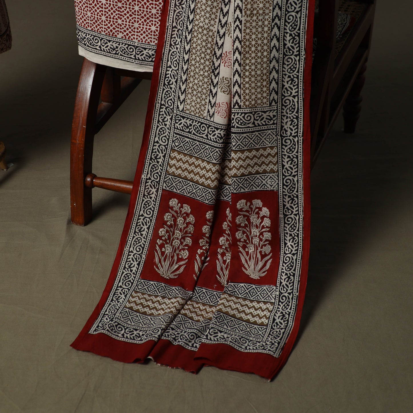 Bagh hand block print natural dyed cotton 3pc unstitched