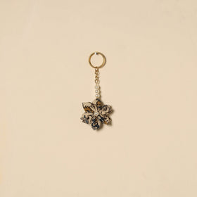 Beaded fabart flower keychain 47 - handcrafted