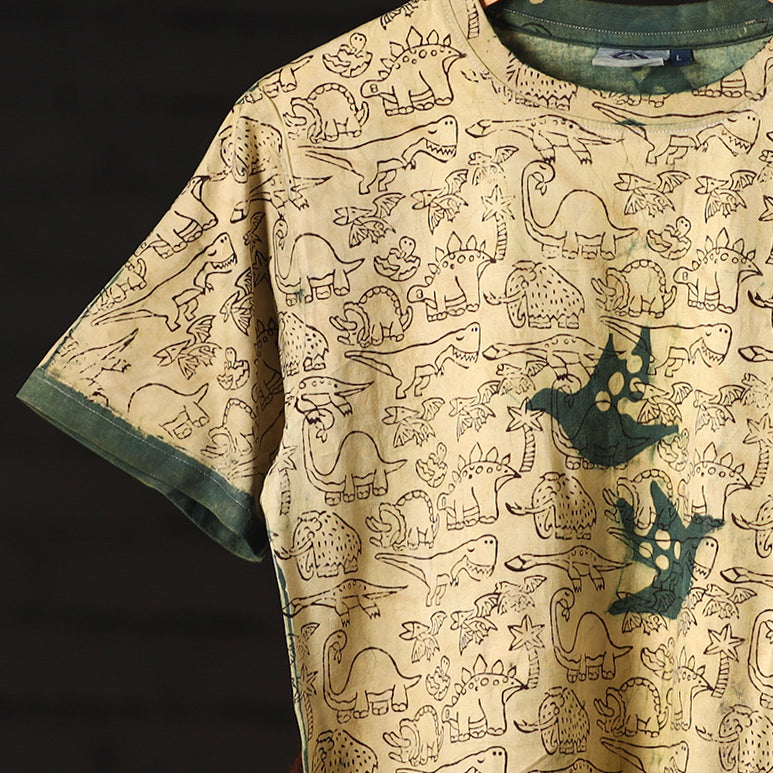 Buy Block Art Prints Natural Dyed Cotton Round Neck T-shirt Online at iTokri.com