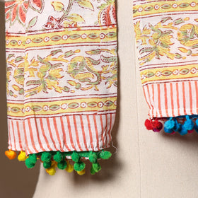 Beige - cotton sanganeri stole with pom 32 - handcrafted