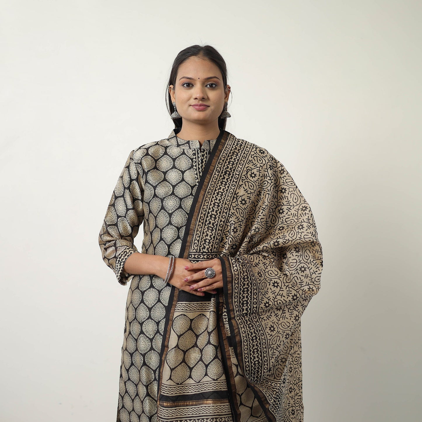 Buy Beige Chanderi Silk Hand Block Bagru Print Kurta Set
