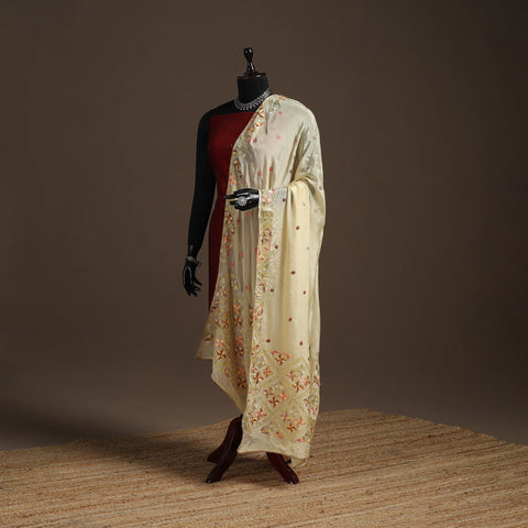 Chinon silk hand embroidered phulkari dupatta 01