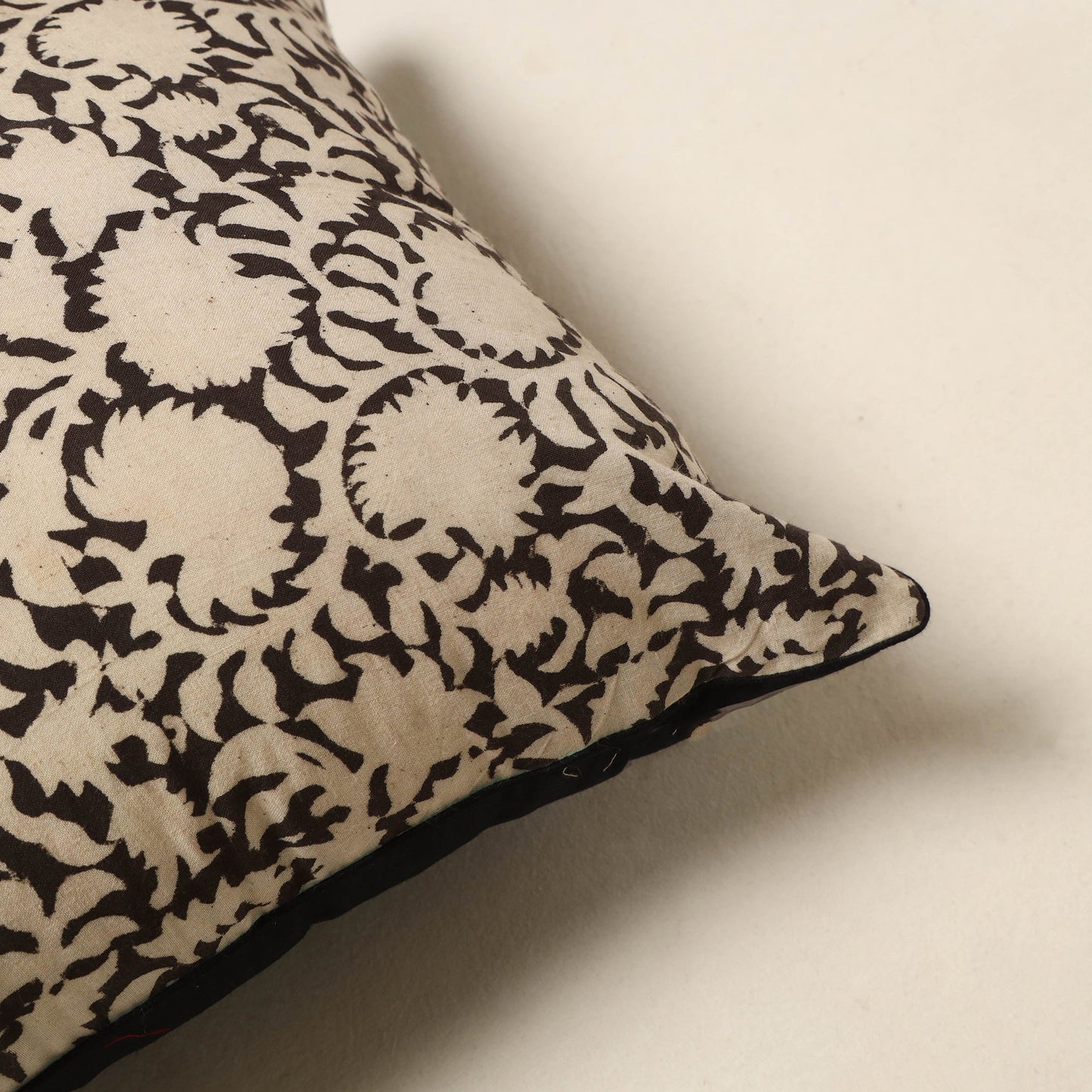 Beige - cotton bagru cushion cover 76 - handcrafted