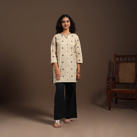 Beige - cotton short jacquard kurta with hand embroidery 02