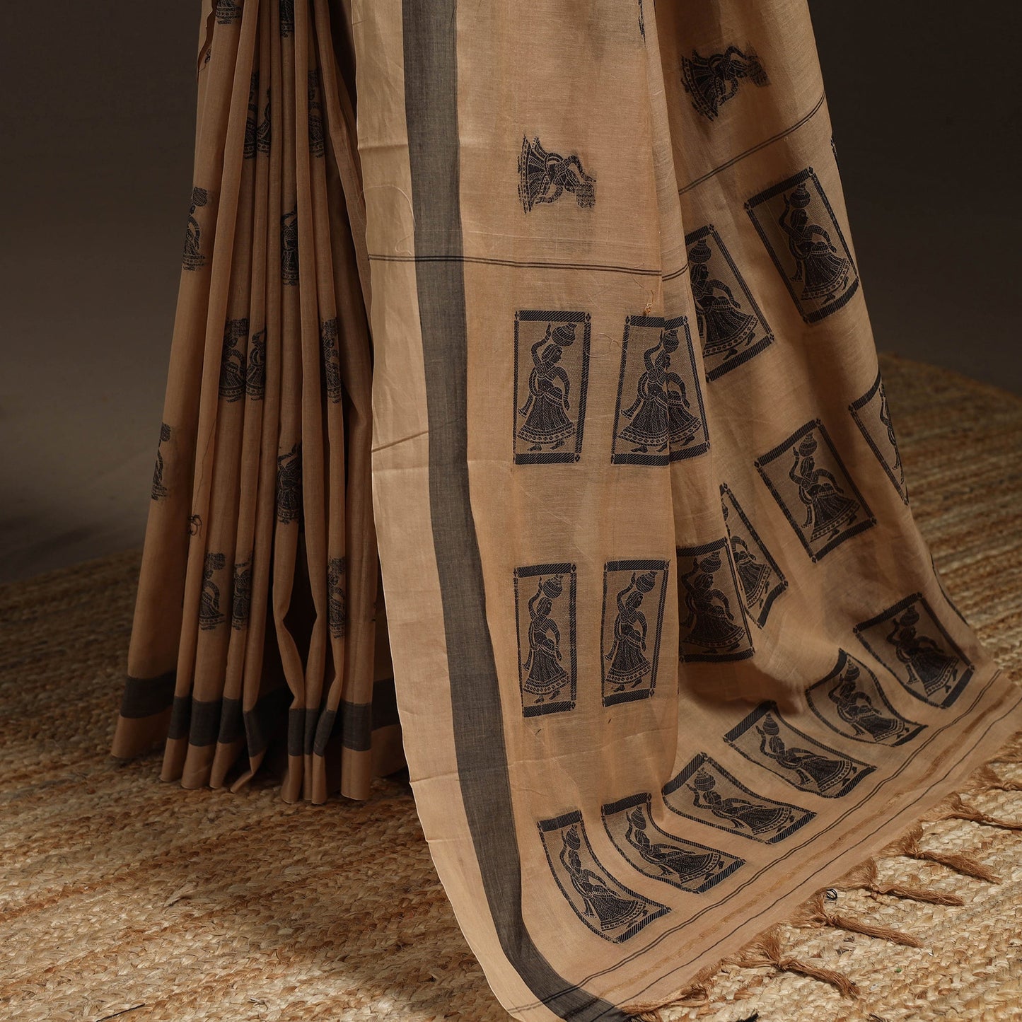 Dharwad cotton saree with thread buta 11 - handcrafted