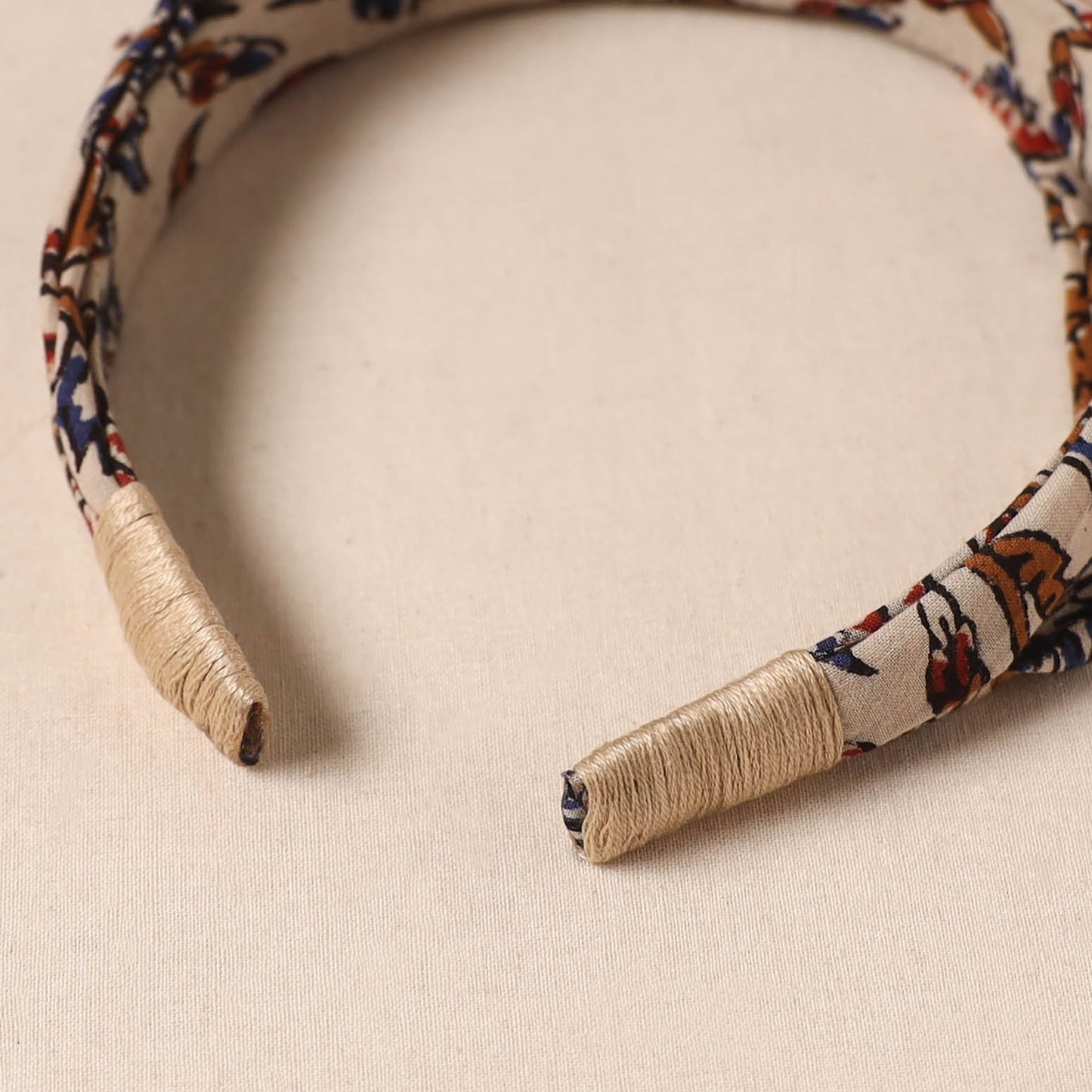 Fabart knotted hair band 17 - handcrafted