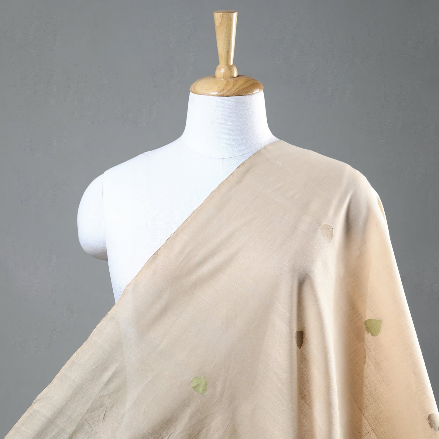 Buy Godavari Jamdani Multicolor Lotus Thread Buti Handloom Cotton Fabric Online at iTokri.com