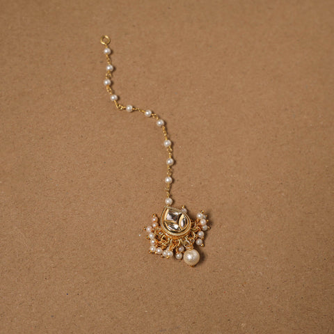 Gold-plated kundan studded & beaded maang tikka 01