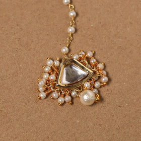 Gold-plated kundan studded & beaded maang tikka 02