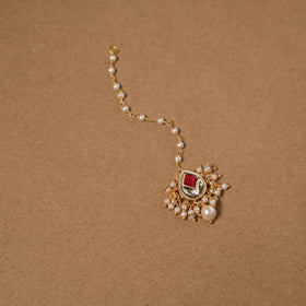 Gold-plated kundan studded & beaded maang tikka 04