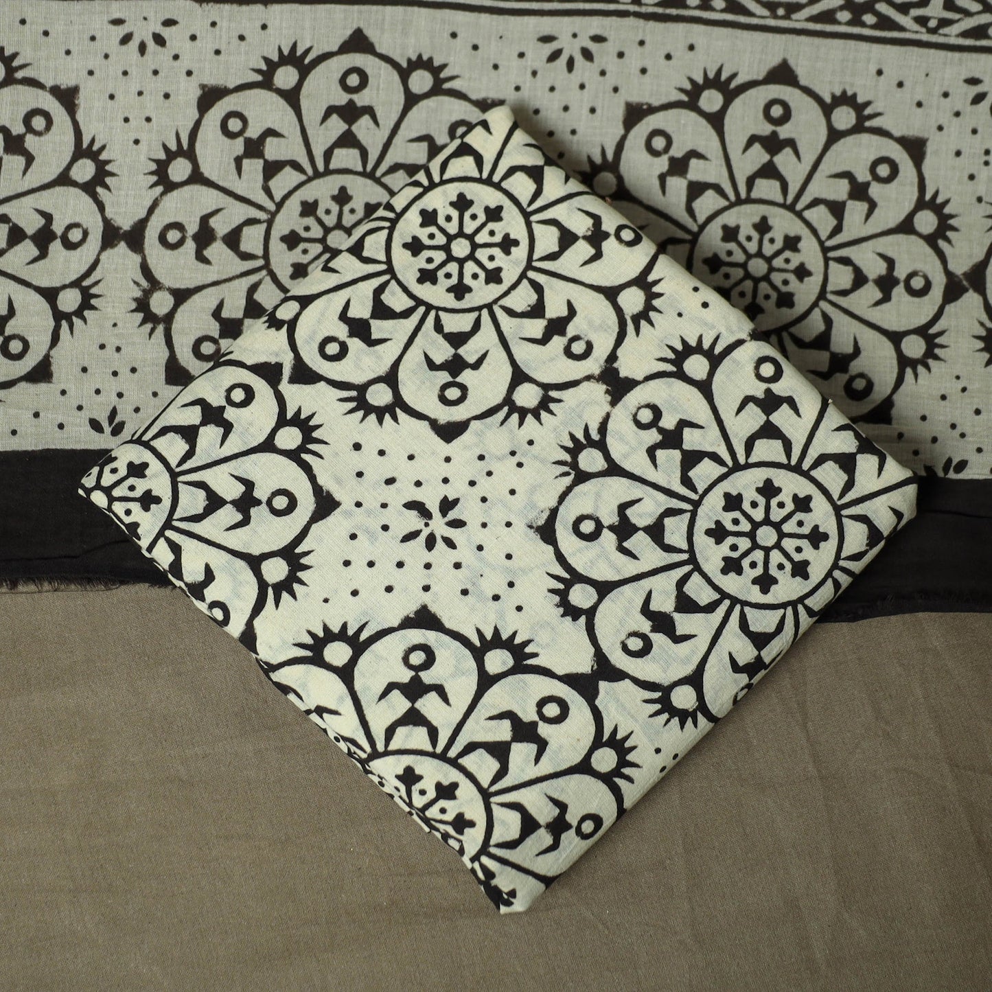 Hand block bagru print cotton 3pc unstitched dress material